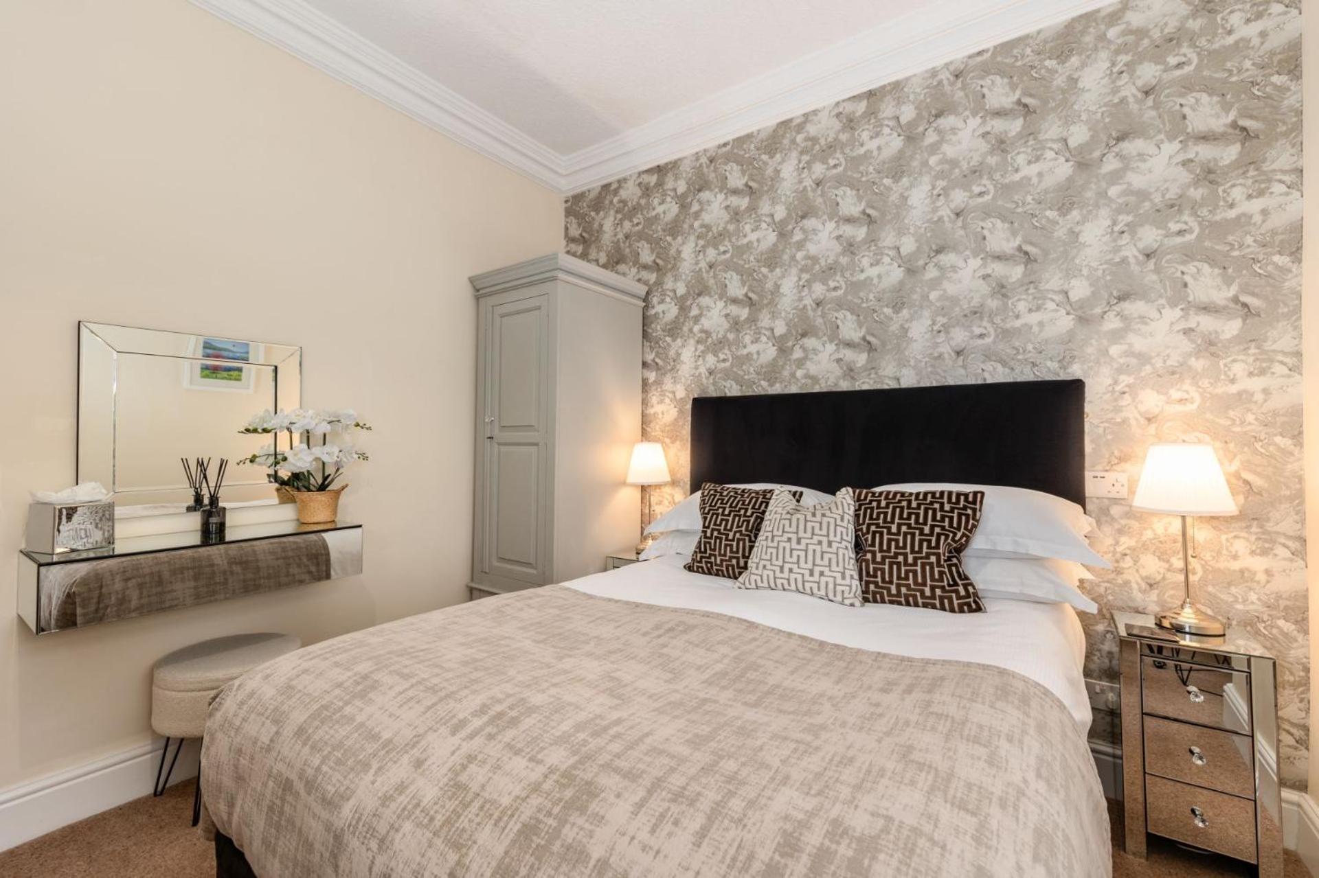 Wheatlands Lodge-Windermere - Guest House Of The Year 2024 - Adult Only - Free Car Park Exterior photo