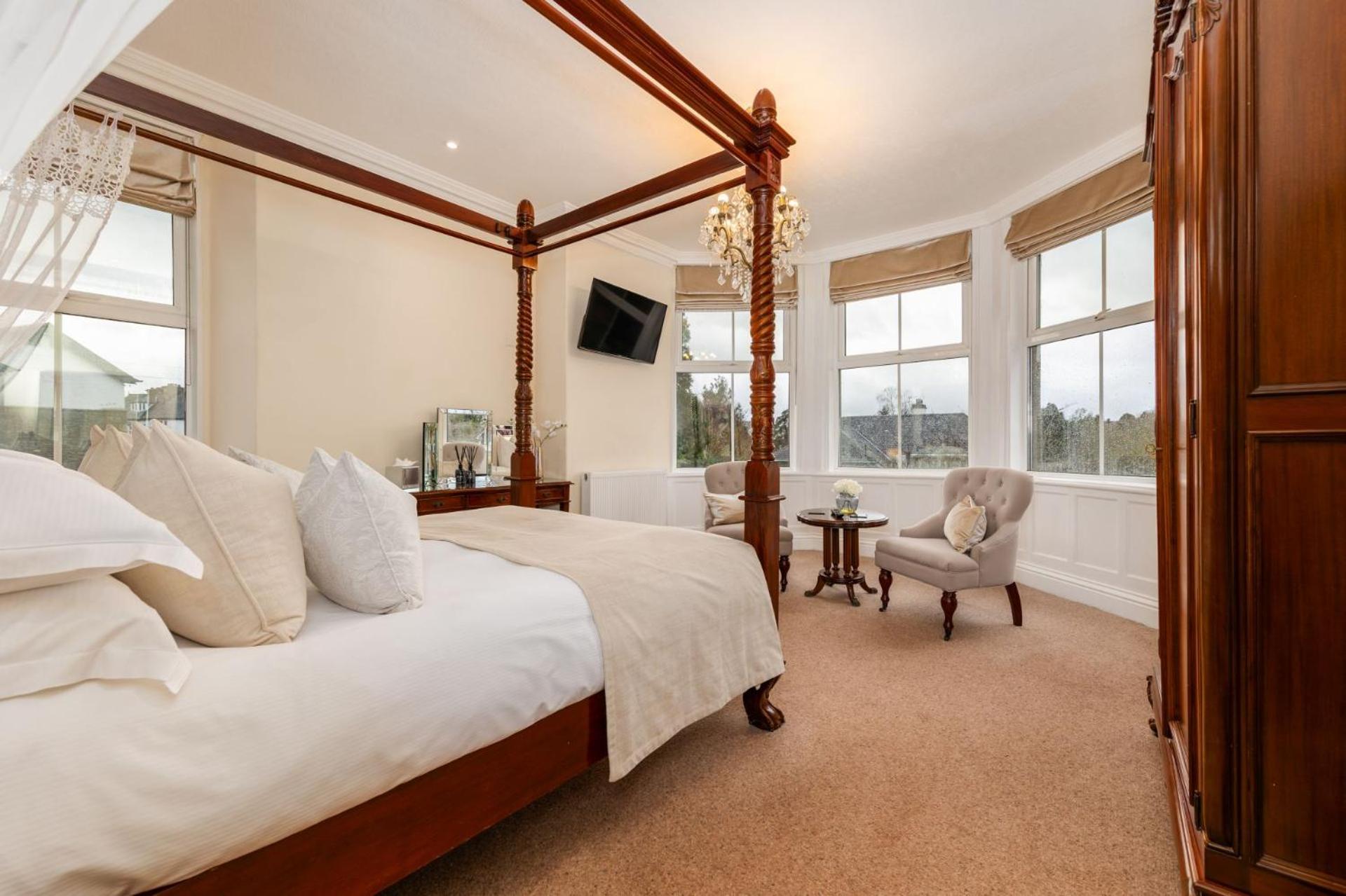 Wheatlands Lodge-Windermere - Guest House Of The Year 2024 - Adult Only - Free Car Park Exterior photo