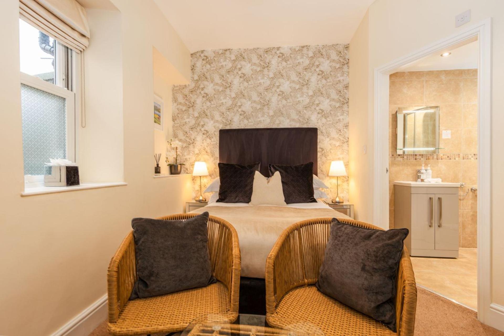 Wheatlands Lodge-Windermere - Guest House Of The Year 2024 - Adult Only - Free Car Park Exterior photo