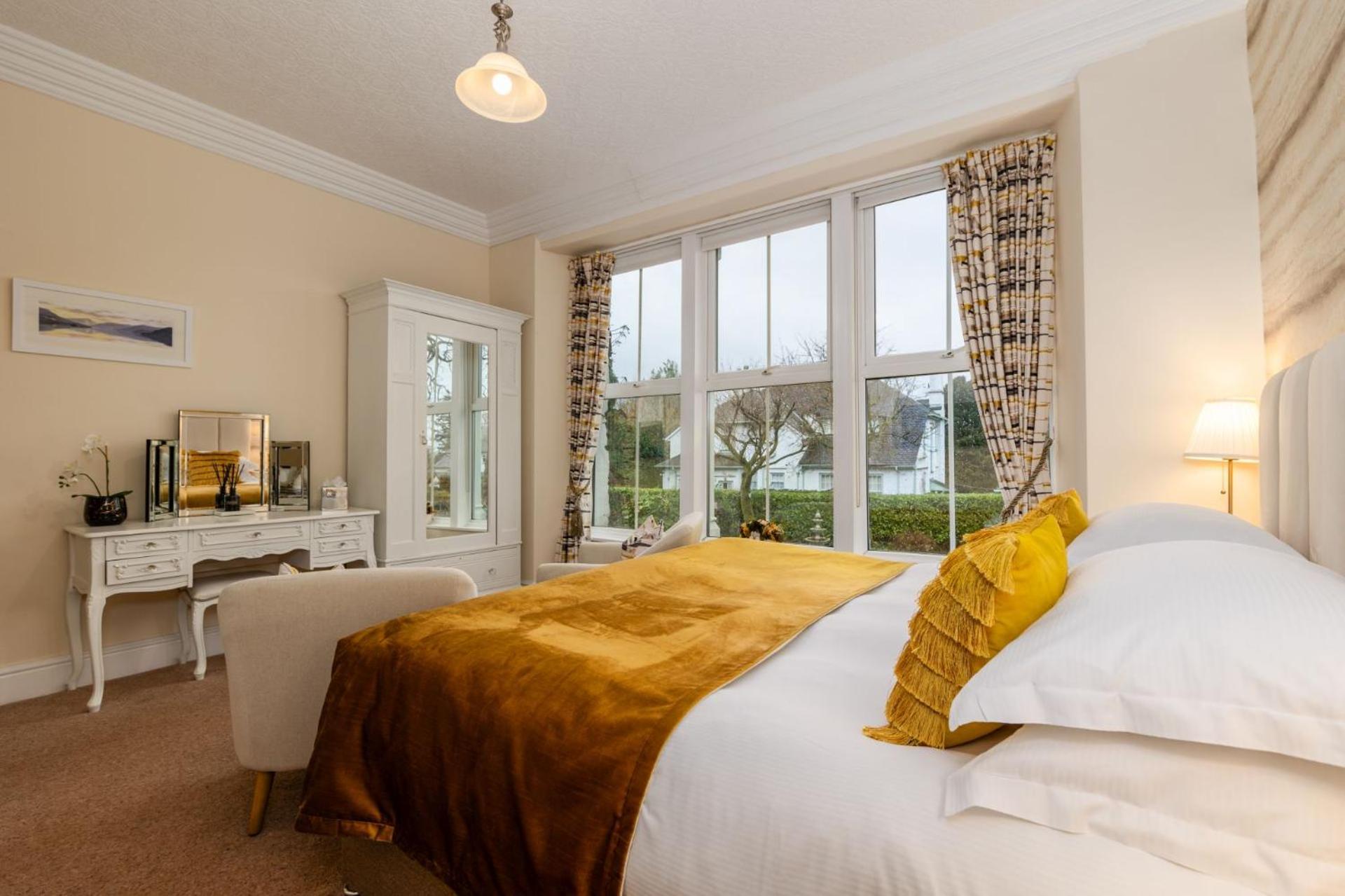 Wheatlands Lodge-Windermere - Guest House Of The Year 2024 - Adult Only - Free Car Park Exterior photo