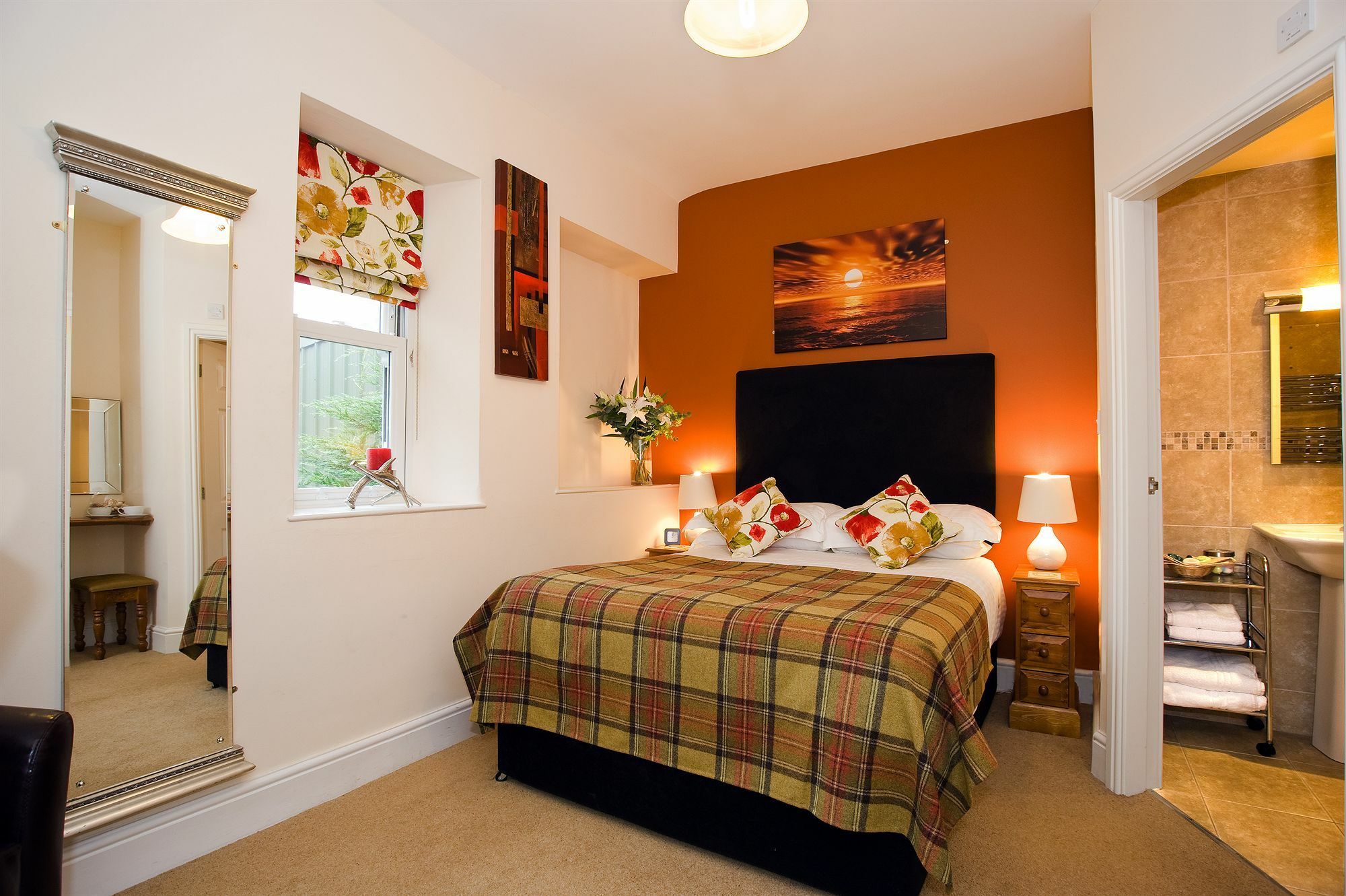 Wheatlands Lodge-Windermere - Guest House Of The Year 2024 - Adult Only - Free Car Park Exterior photo