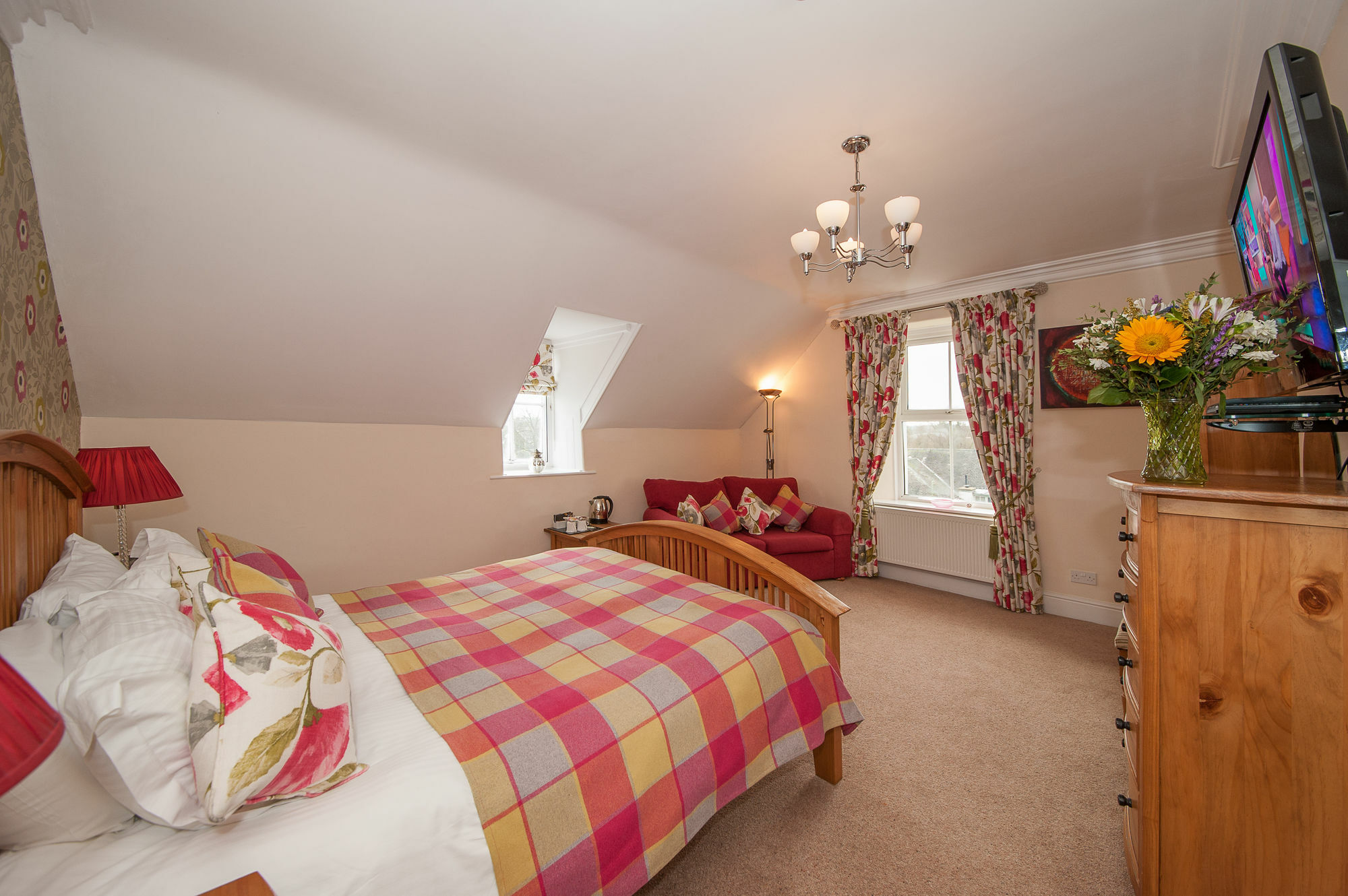 Wheatlands Lodge-Windermere - Guest House Of The Year 2024 - Adult Only - Free Car Park Exterior photo
